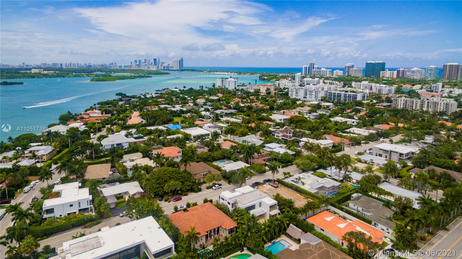 BAY HARBOR ISLAND - Residential