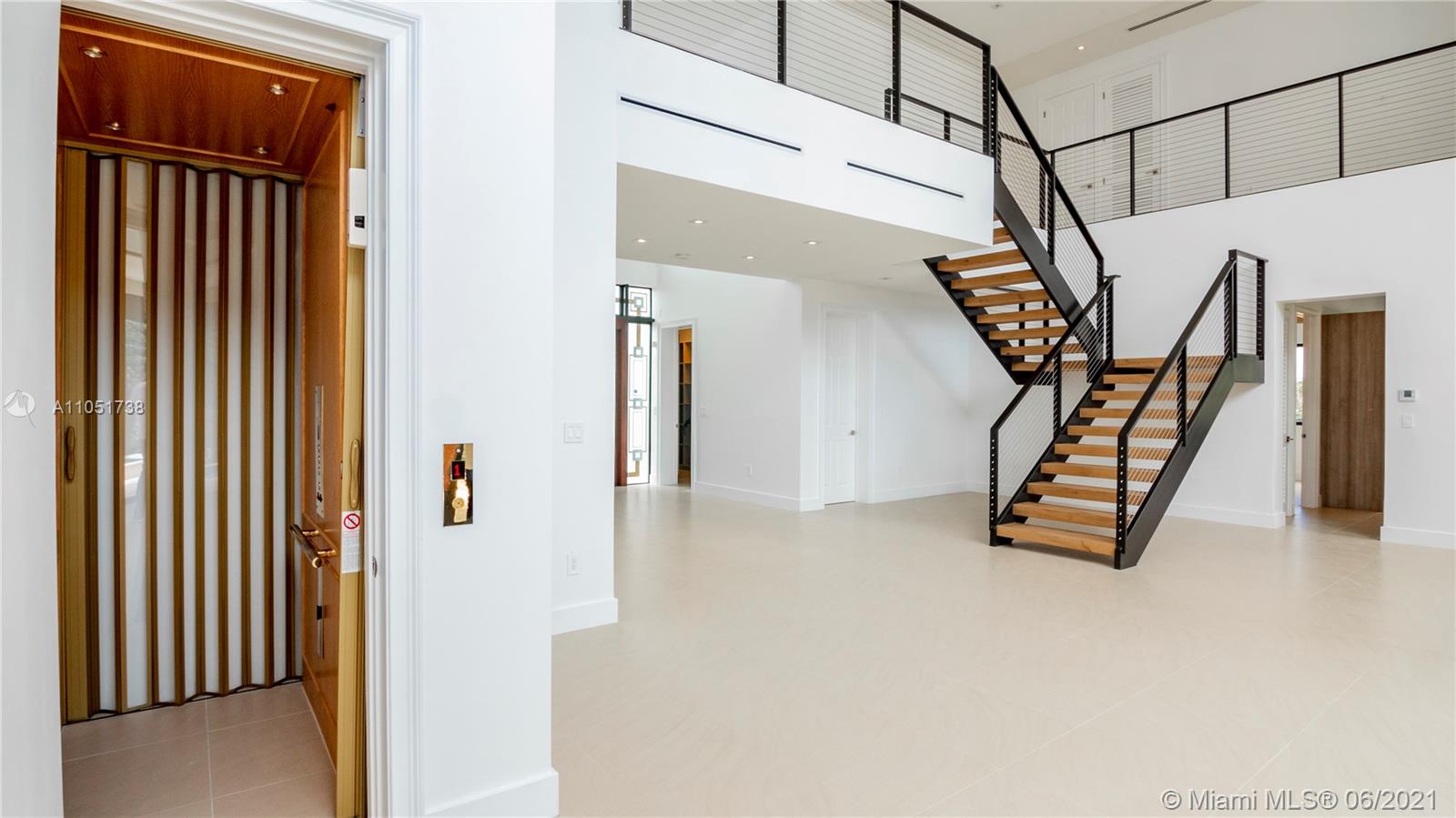 BAY HARBOR ISLAND - Residential