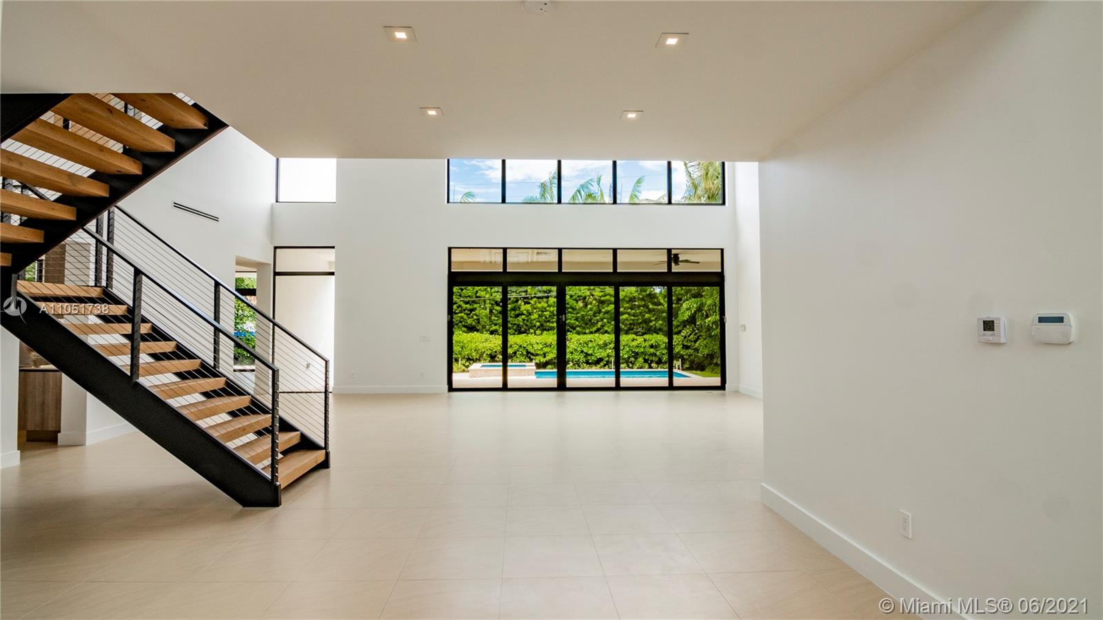 BAY HARBOR ISLAND - Residential