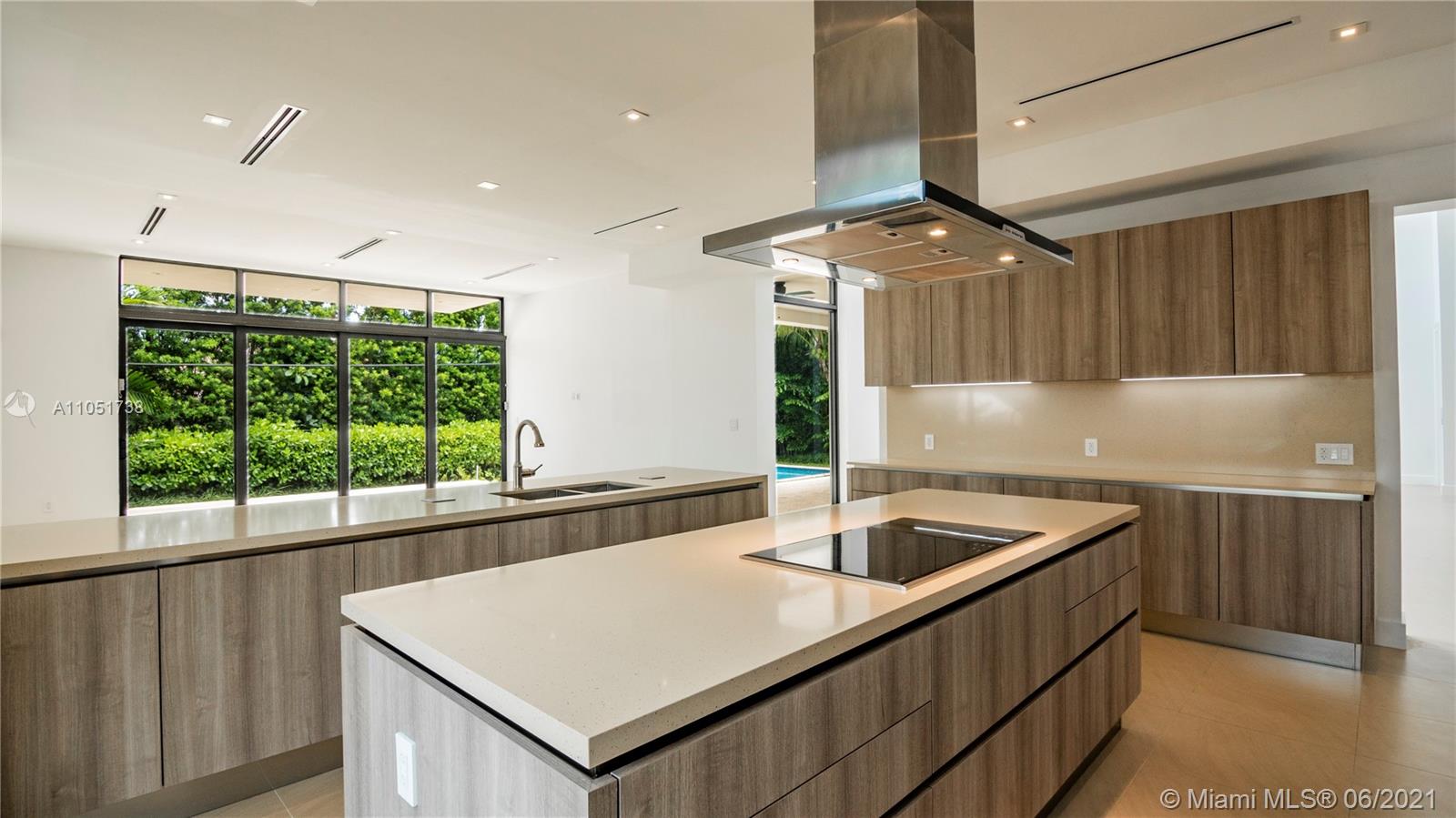 BAY HARBOR ISLAND - Residential