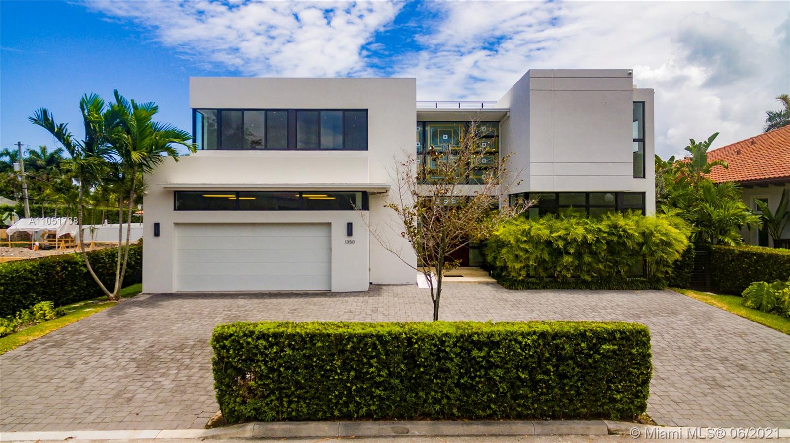 New Construction (2016) w/ leading edge architecture. Beautiful home situated in exclusive Bay Harbor Islands. 2-story residence features 6bd/6.5ba + study w/ over 5,300 sf under a/c & 6,000 sf gross space. Magnificent Double hight ceilings, spectacular kitchen, top of the line appliances, exquisite finishes, open & spacious living & dining rm. Covered patio, pool, Jacuzzi + rooftop terrace. Has an elevator.