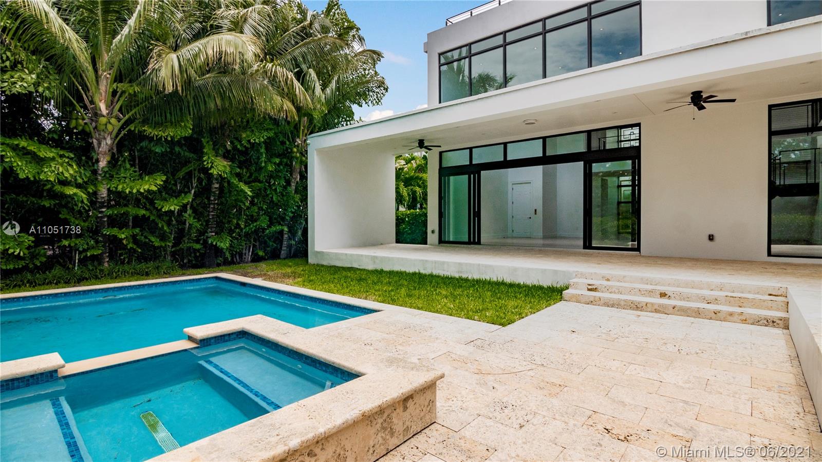 BAY HARBOR ISLAND - Residential