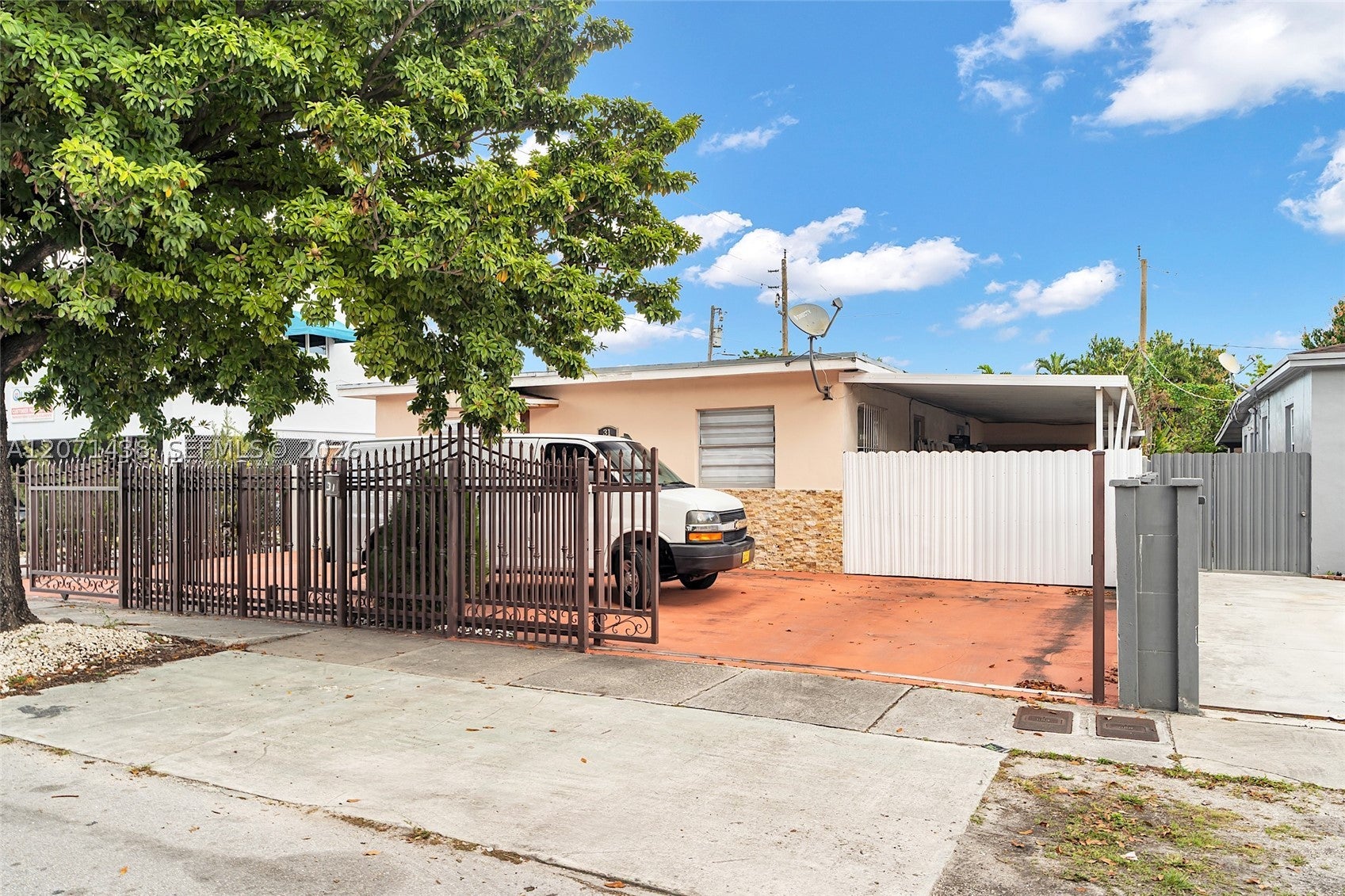 31 SW 58th Ct