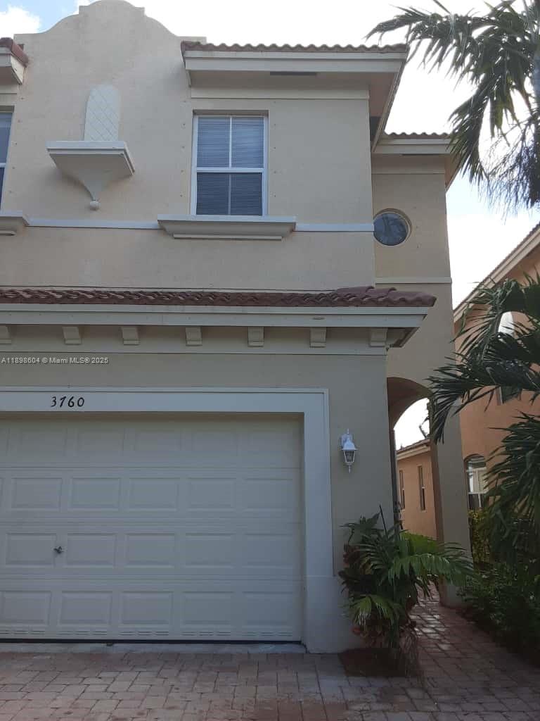 An amazing property with a large master bedroom on the first floor with four additional bedrooms upstairs. This lakefront property is not only private but is located within a community that is great for family and pets. Community is located within walking distance of an elementary school. There is also access to a community pool and plenty of other activities. Please schedule viewings for later afternoons and weekends.