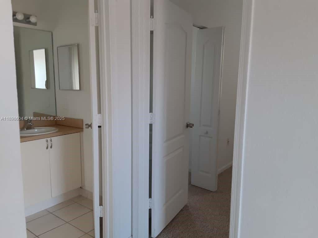 PORTOFINO POINTE - Residential