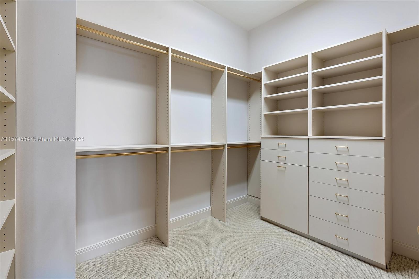 HARBOUR ISLES - Residential Lease