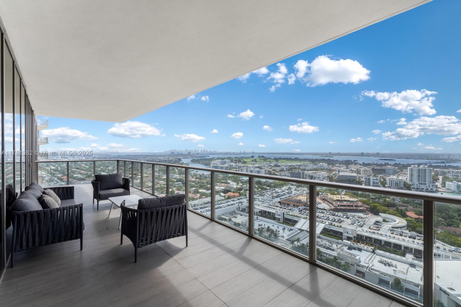 BAL HARBOUR NORTH SOUTH C - Residential
