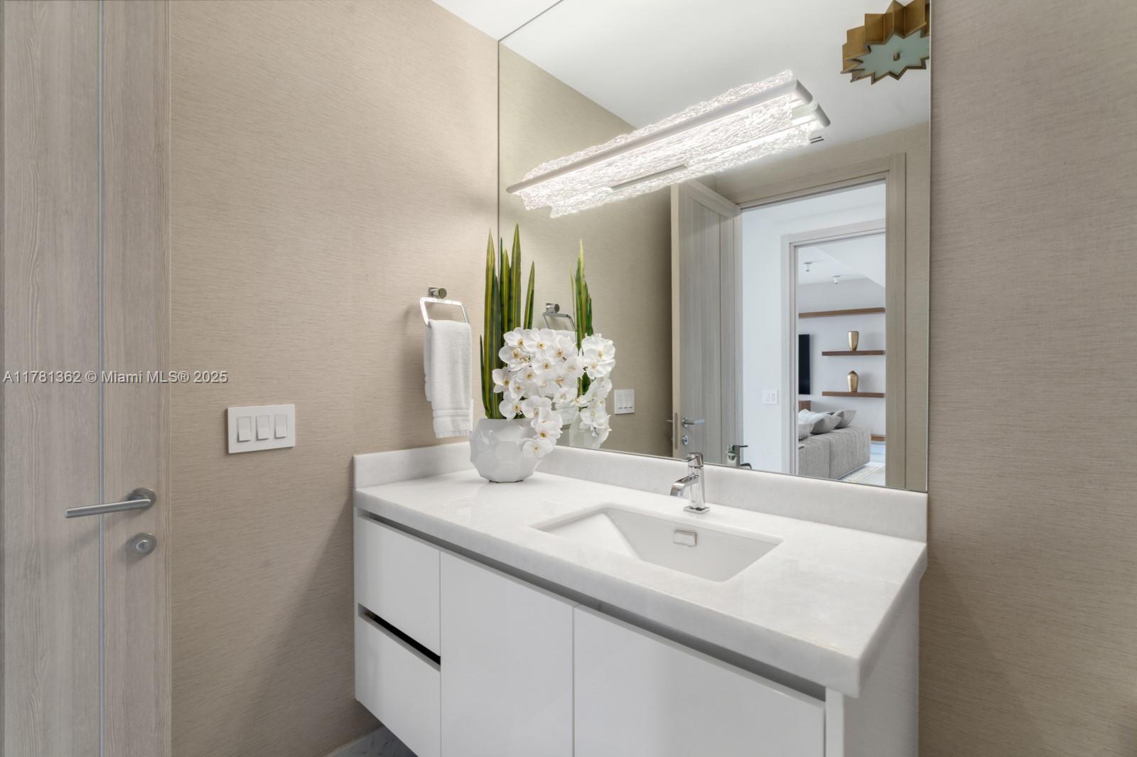 BAL HARBOUR NORTH SOUTH C - Residential