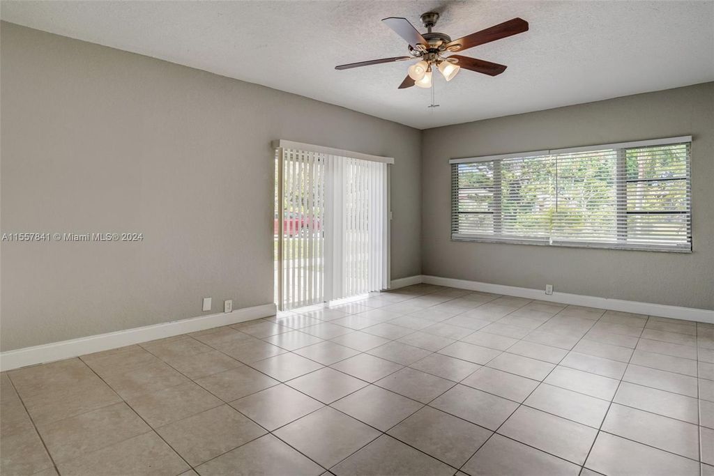 Photo of 17395 Bendross Rd, Jupiter, FL 33458 (MLS # A11557841)