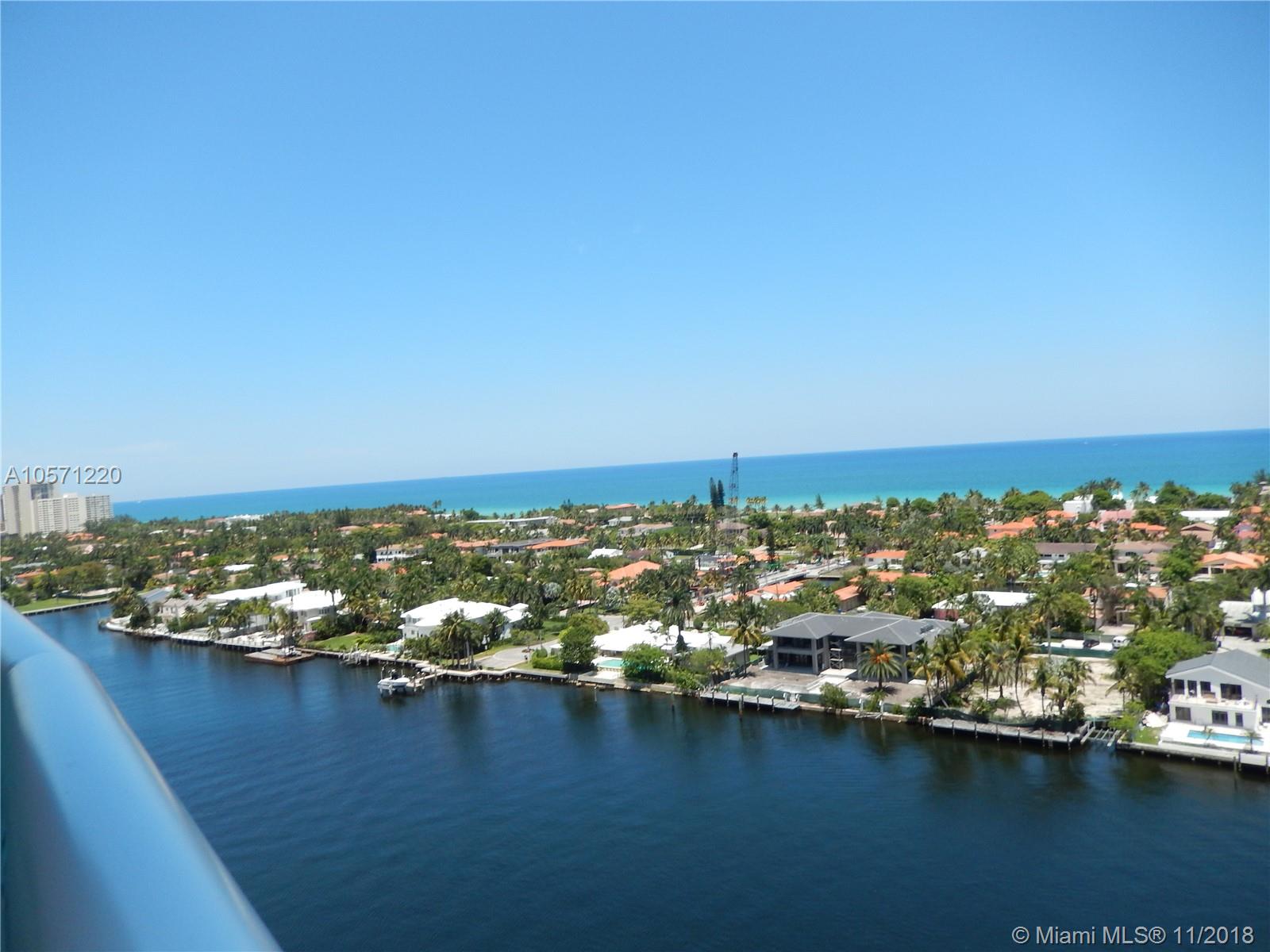 HAMPTONS SOUTH CONDO - Residential