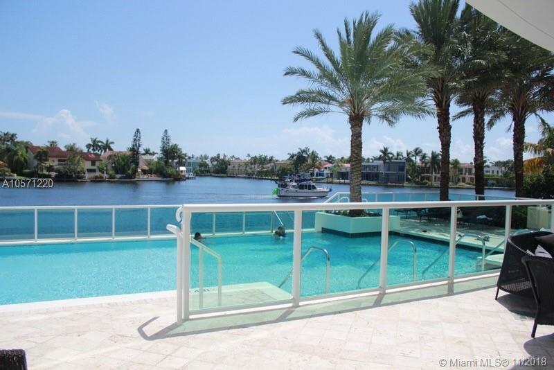 HAMPTONS SOUTH CONDO - Residential