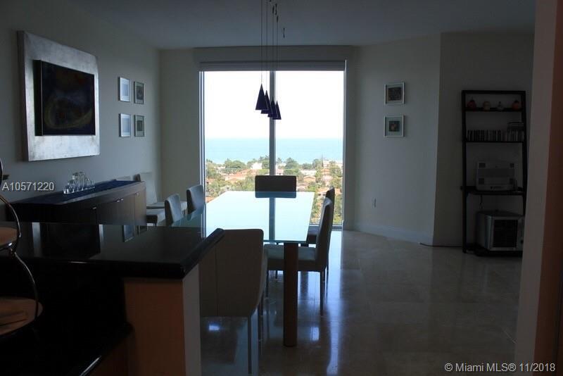 HAMPTONS SOUTH CONDO - Residential