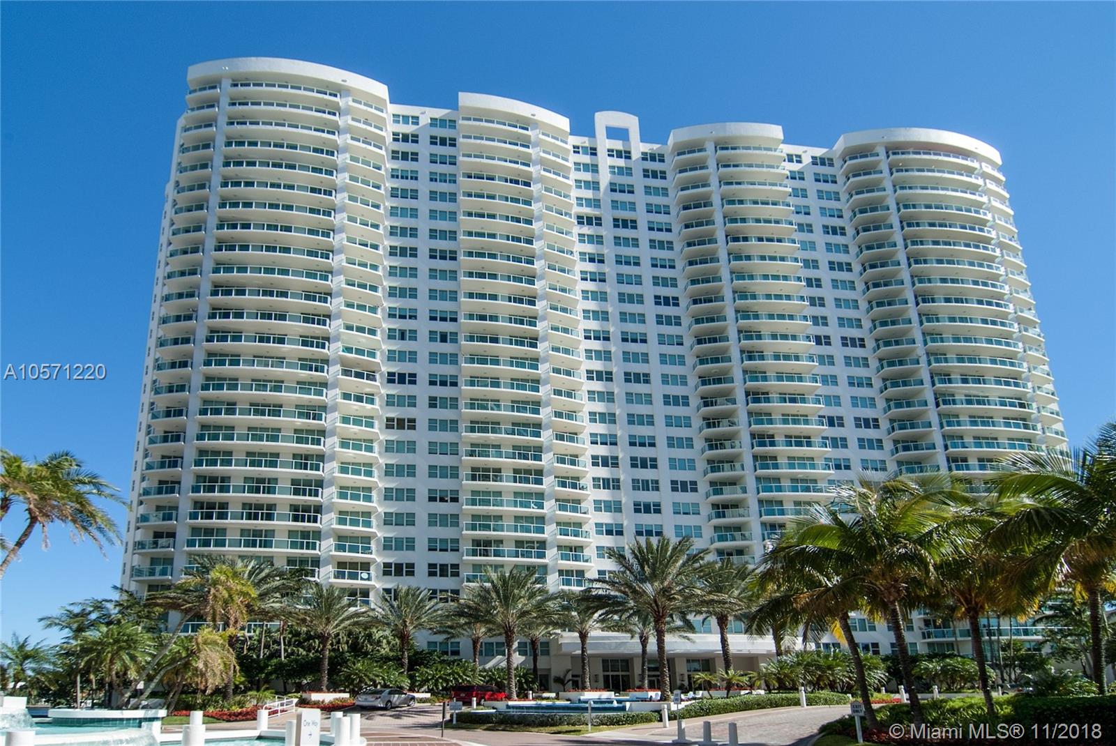 HAMPTONS SOUTH CONDO - Residential