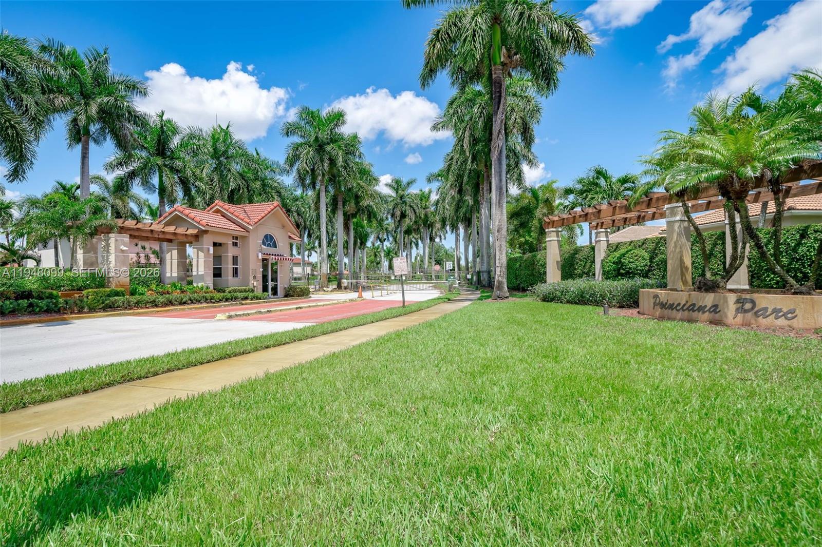 POINCIANA PARC - Residential