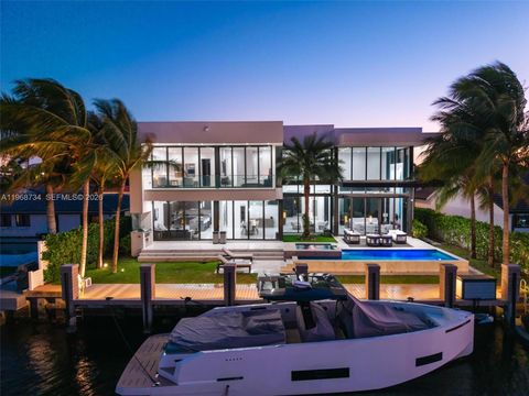 3367 NE 168th St __ North Miami Beach FL 33160