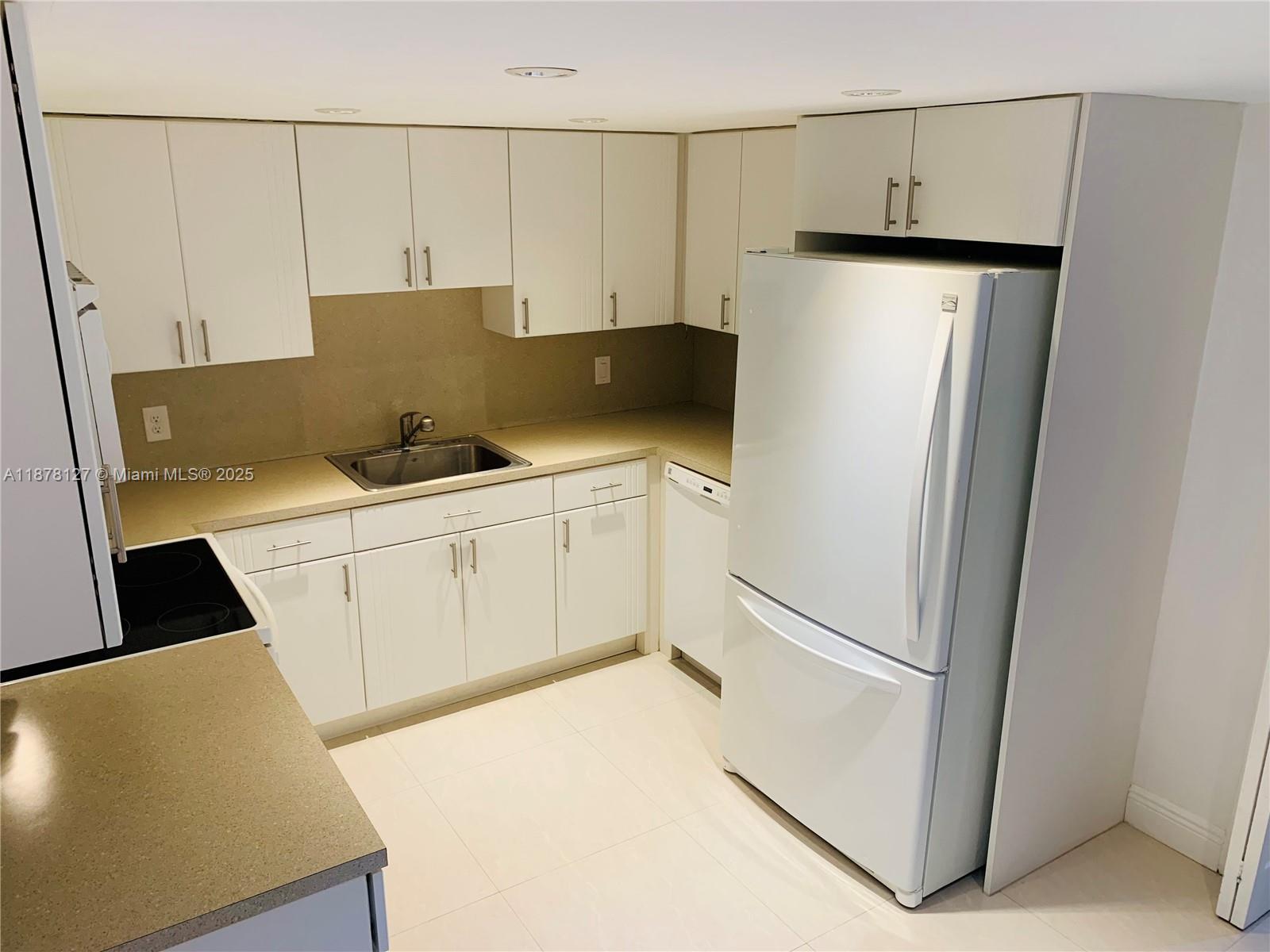 Ground floor Corner unit.