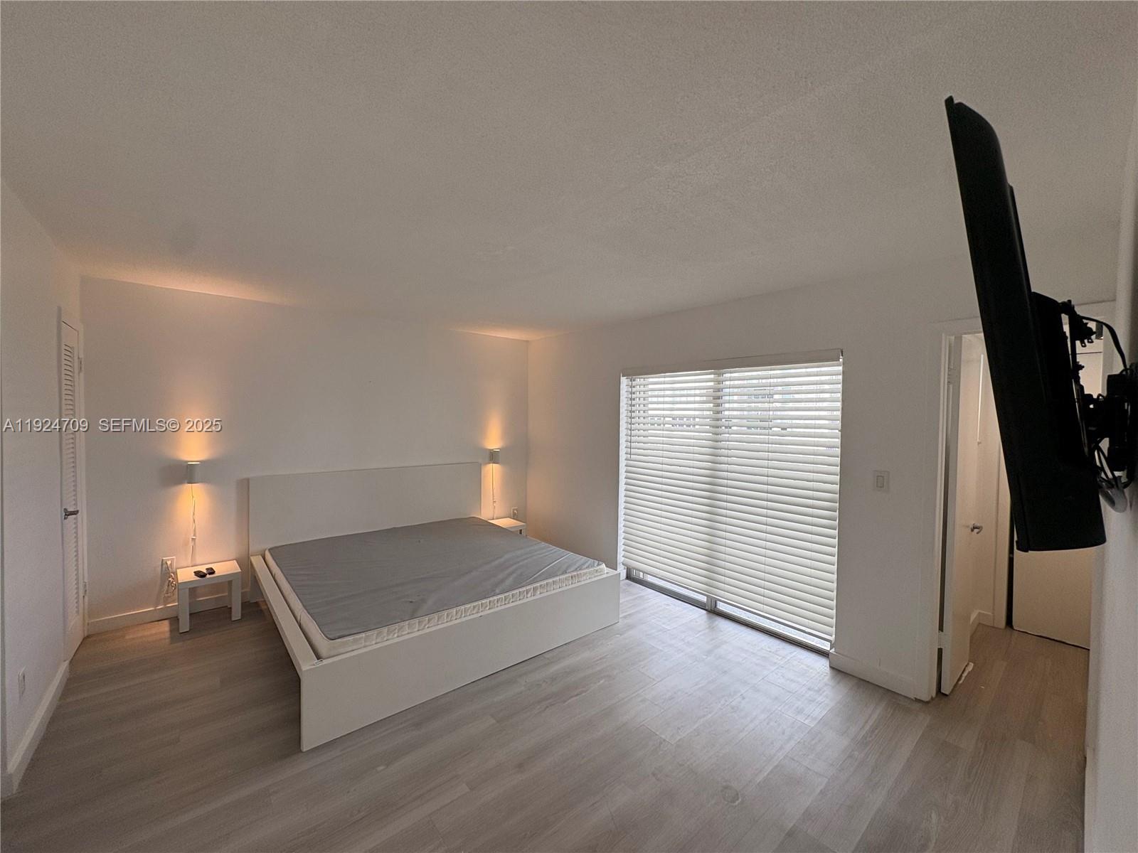 GOLDEN HOUSE CONDO - Residential Lease