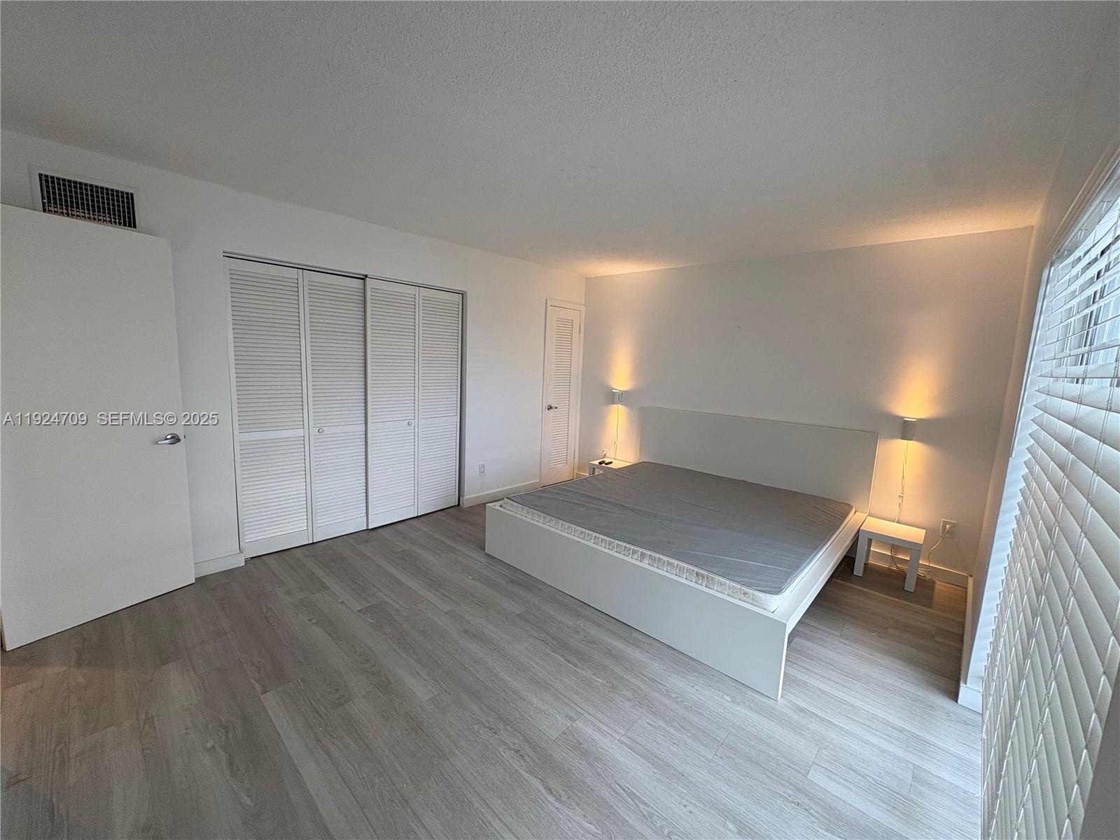 GOLDEN HOUSE CONDO - Residential Lease