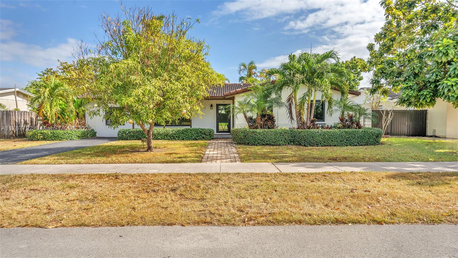 Property for Sale at 7613 Sw 128th Pl, Miami, Broward County, Florida - Bedrooms: 4 
Bathrooms: 2  - $789,000