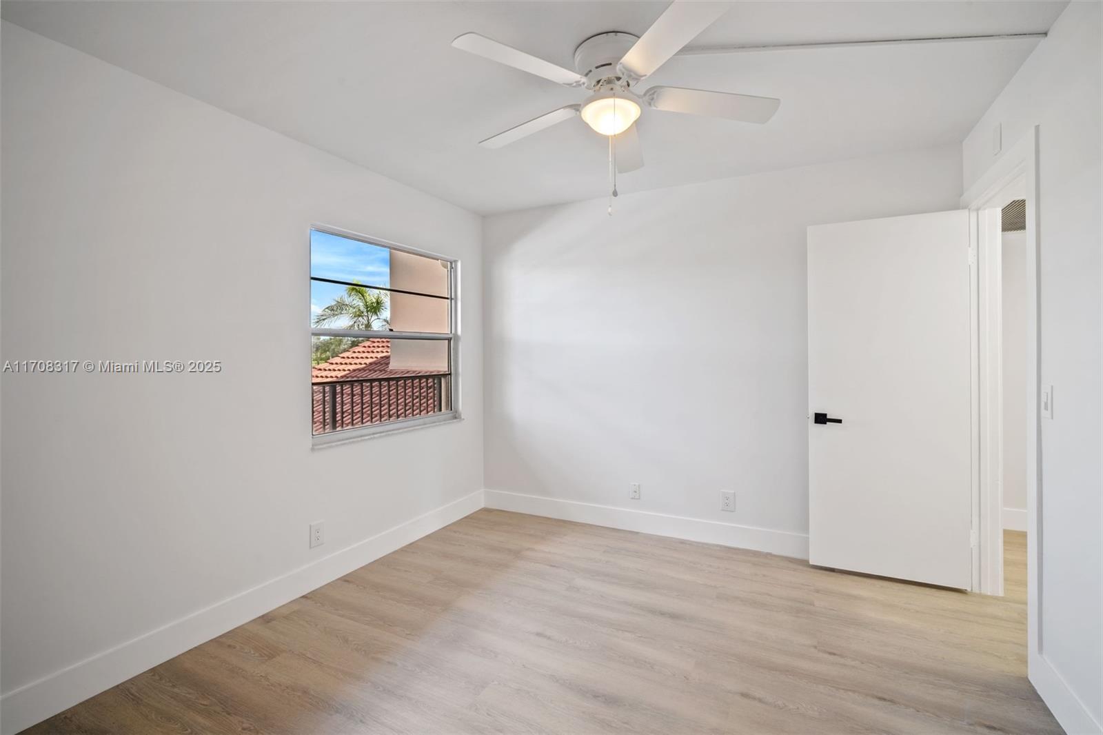 CAMBRIDGE AT CENTURY VILL - Residential
