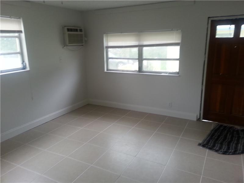 DIXIE GARDENS 2-42 B - Residential Lease