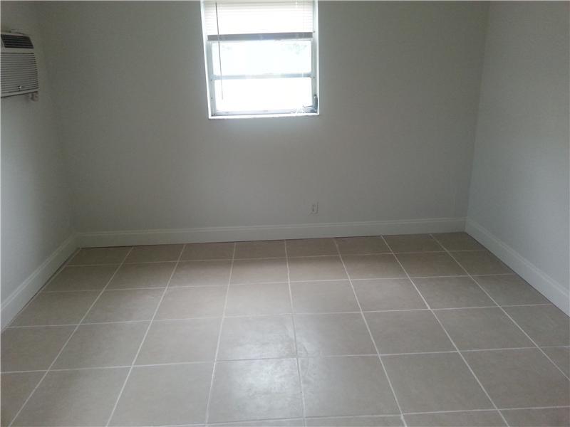 DIXIE GARDENS 2-42 B - Residential Lease