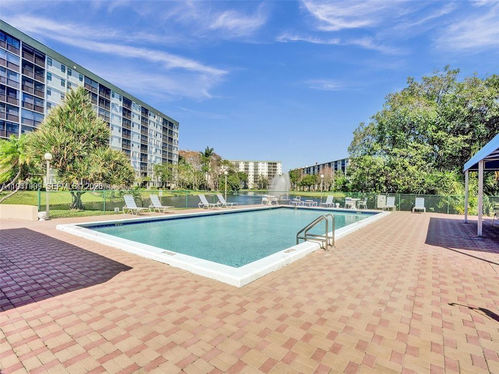 CYPRESS BEND I-B AND I-C - Residential Lease