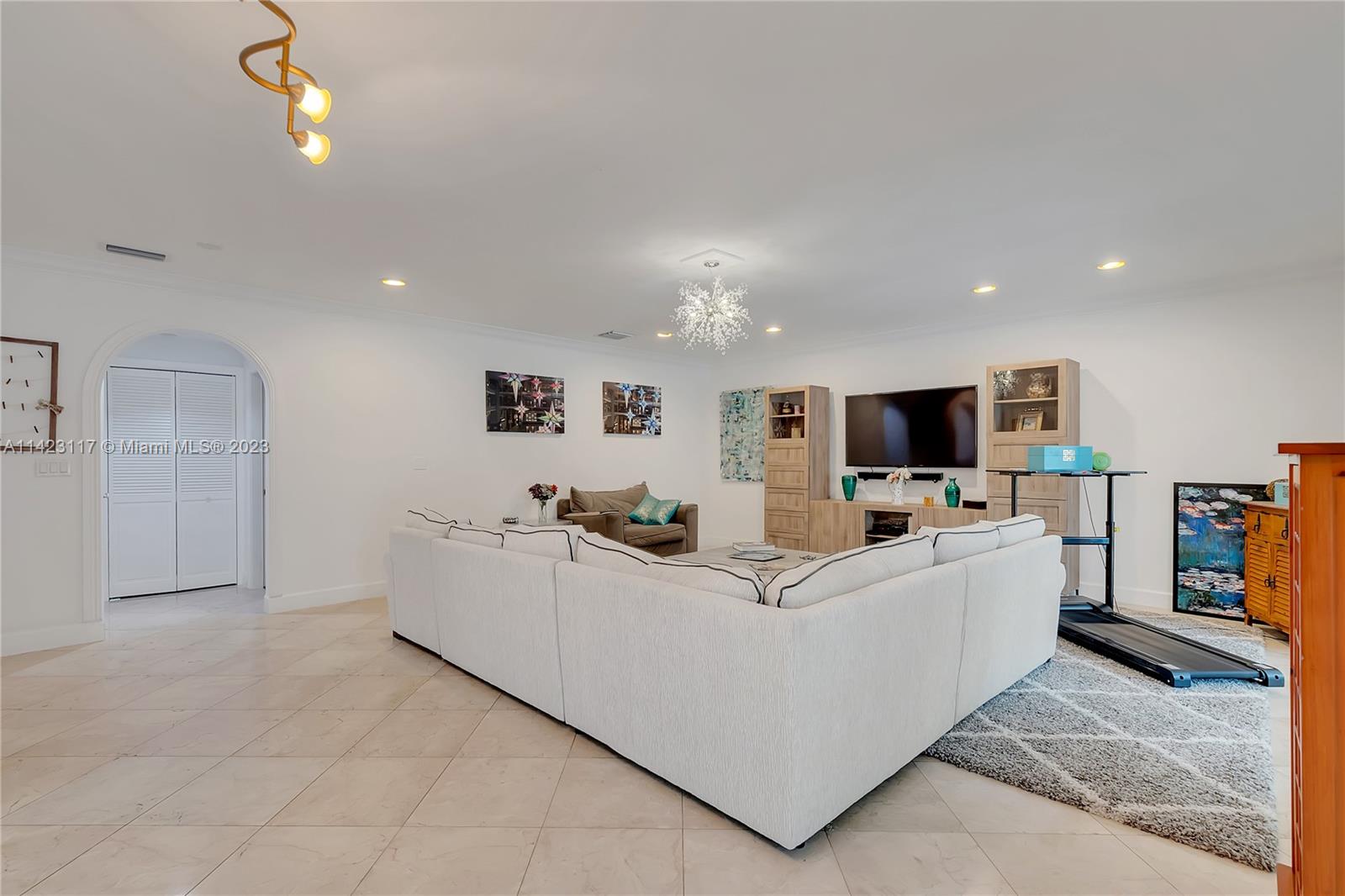 Pinecrest, Florida 33156, United States, 6 Bedrooms Bedrooms, ,6 BathroomsBathrooms,Residential,Active,71689