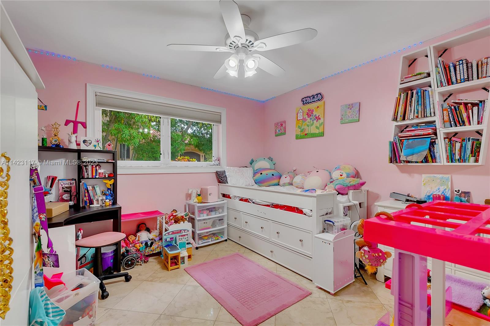 Pinecrest, Florida 33156, United States, 6 Bedrooms Bedrooms, ,6 BathroomsBathrooms,Residential,Active,71689