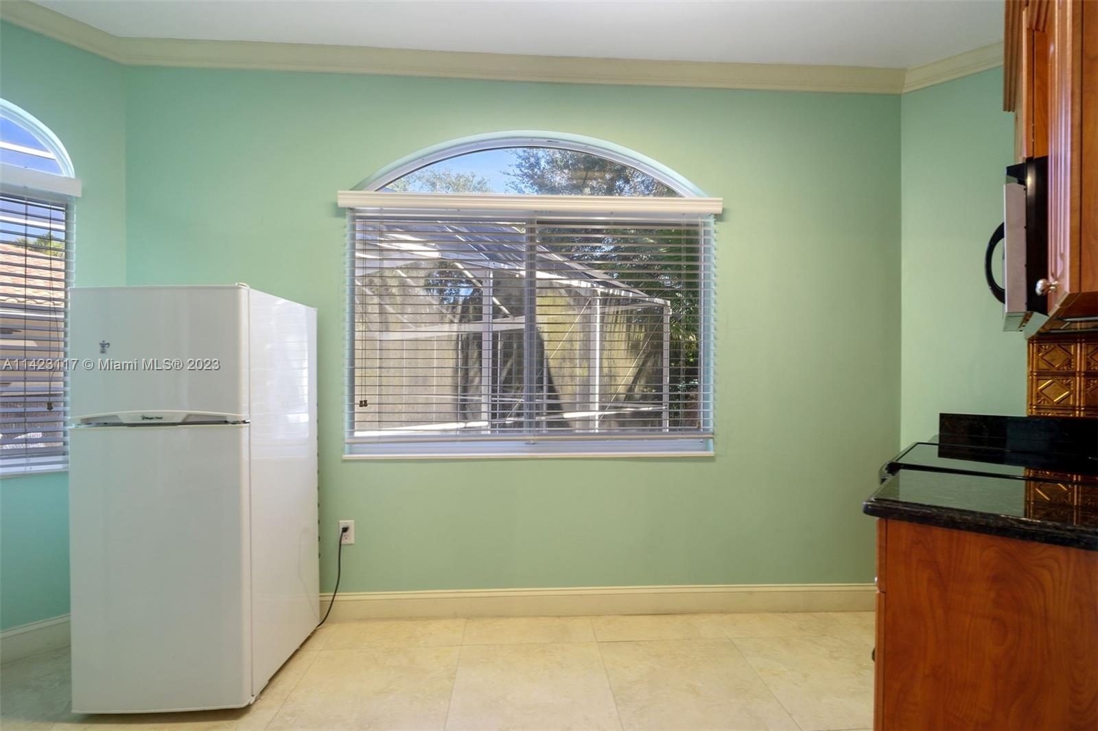 Pinecrest, Florida 33156, United States, 6 Bedrooms Bedrooms, ,6 BathroomsBathrooms,Residential,Active,71689