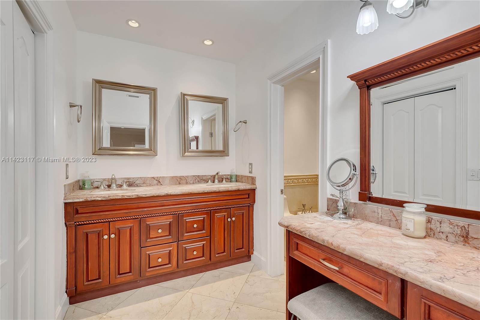 Pinecrest, Florida 33156, United States, 6 Bedrooms Bedrooms, ,6 BathroomsBathrooms,Residential,Active,71689