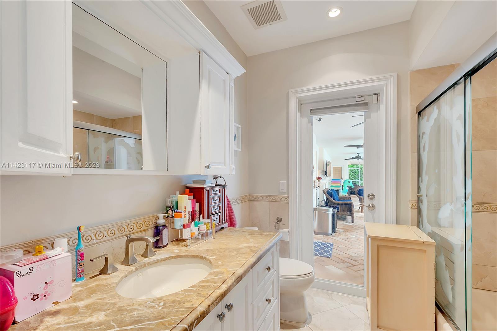 Pinecrest, Florida 33156, United States, 6 Bedrooms Bedrooms, ,6 BathroomsBathrooms,Residential,Active,71689