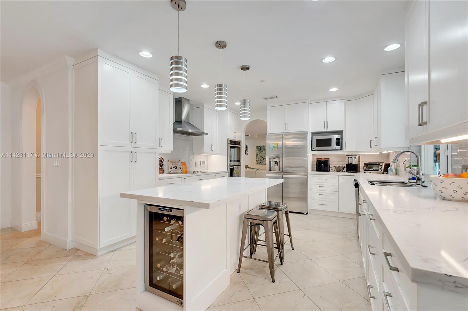 Pinecrest, Florida 33156, United States, 6 Bedrooms Bedrooms, ,6 BathroomsBathrooms,Residential,Active,71689