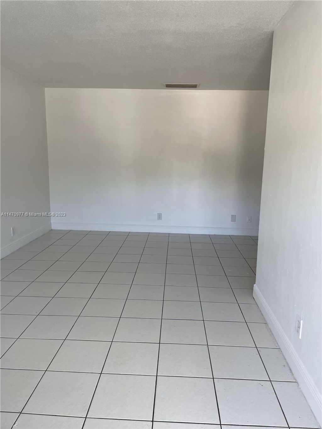 Photo of 1916 SW 11th St #26, Fort Lauderdale, FL 33312 (MLS # A11470977)