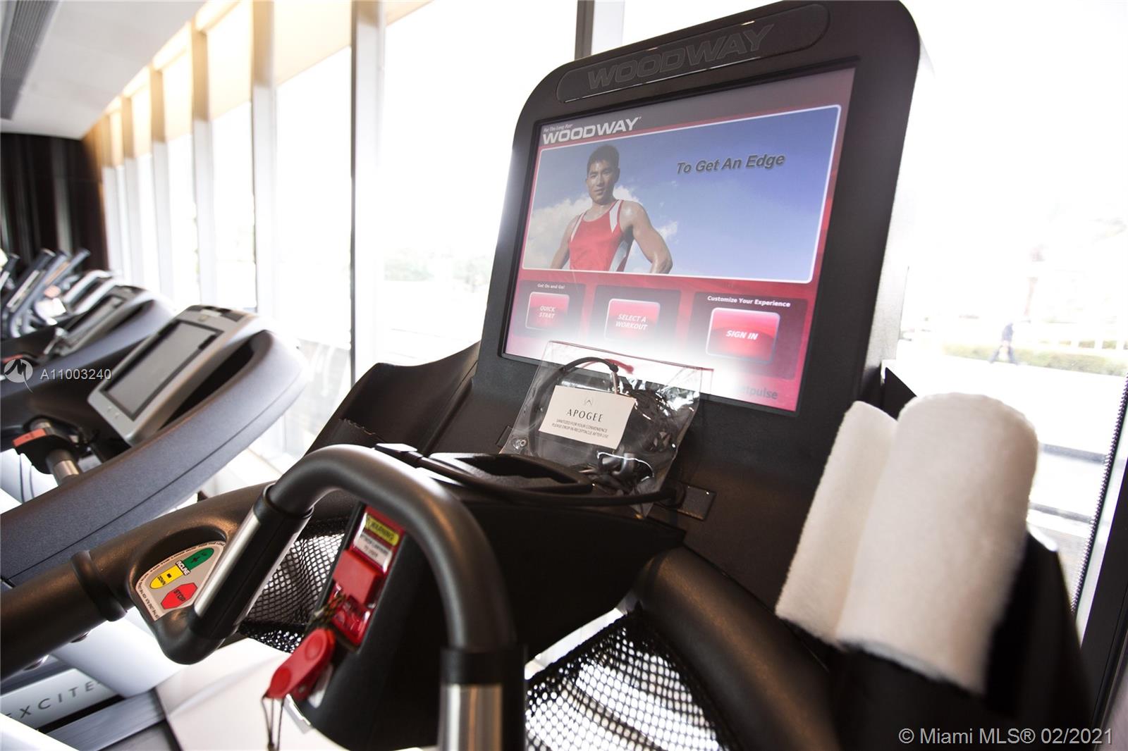 APOGEE CONDO - Residential