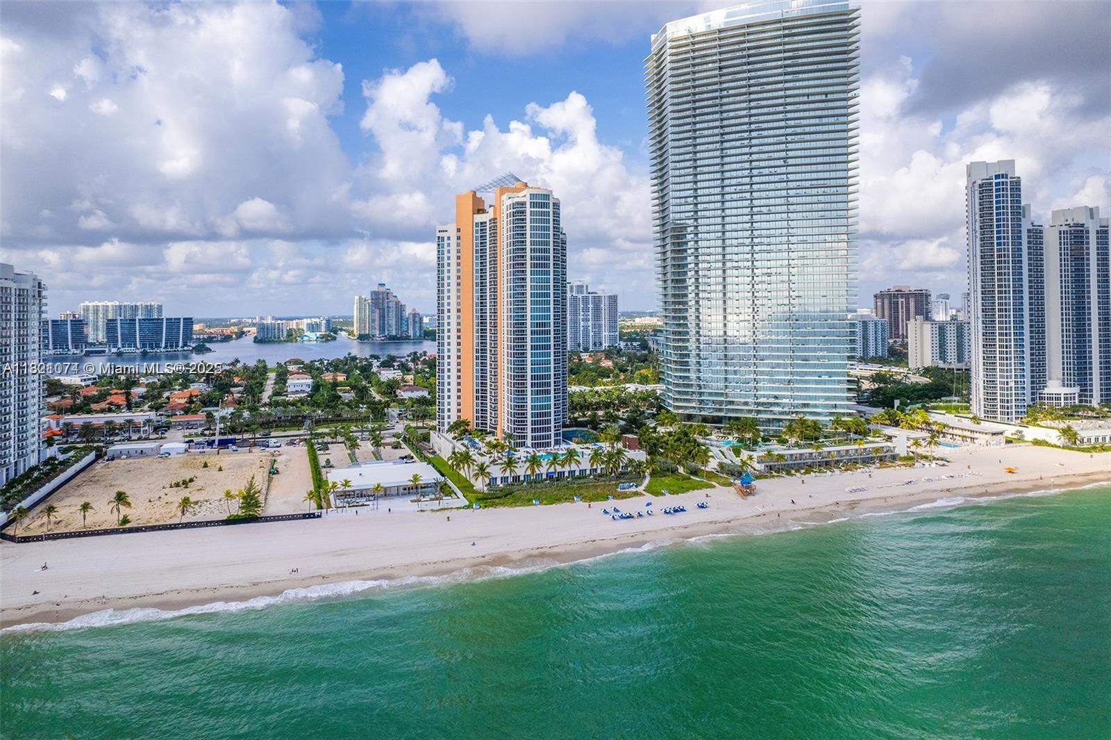 18911 Collins Ave 3105, Sunny Isles Beach, Miami-Dade County, Florida - 3 Bedrooms  
5 Bathrooms - 