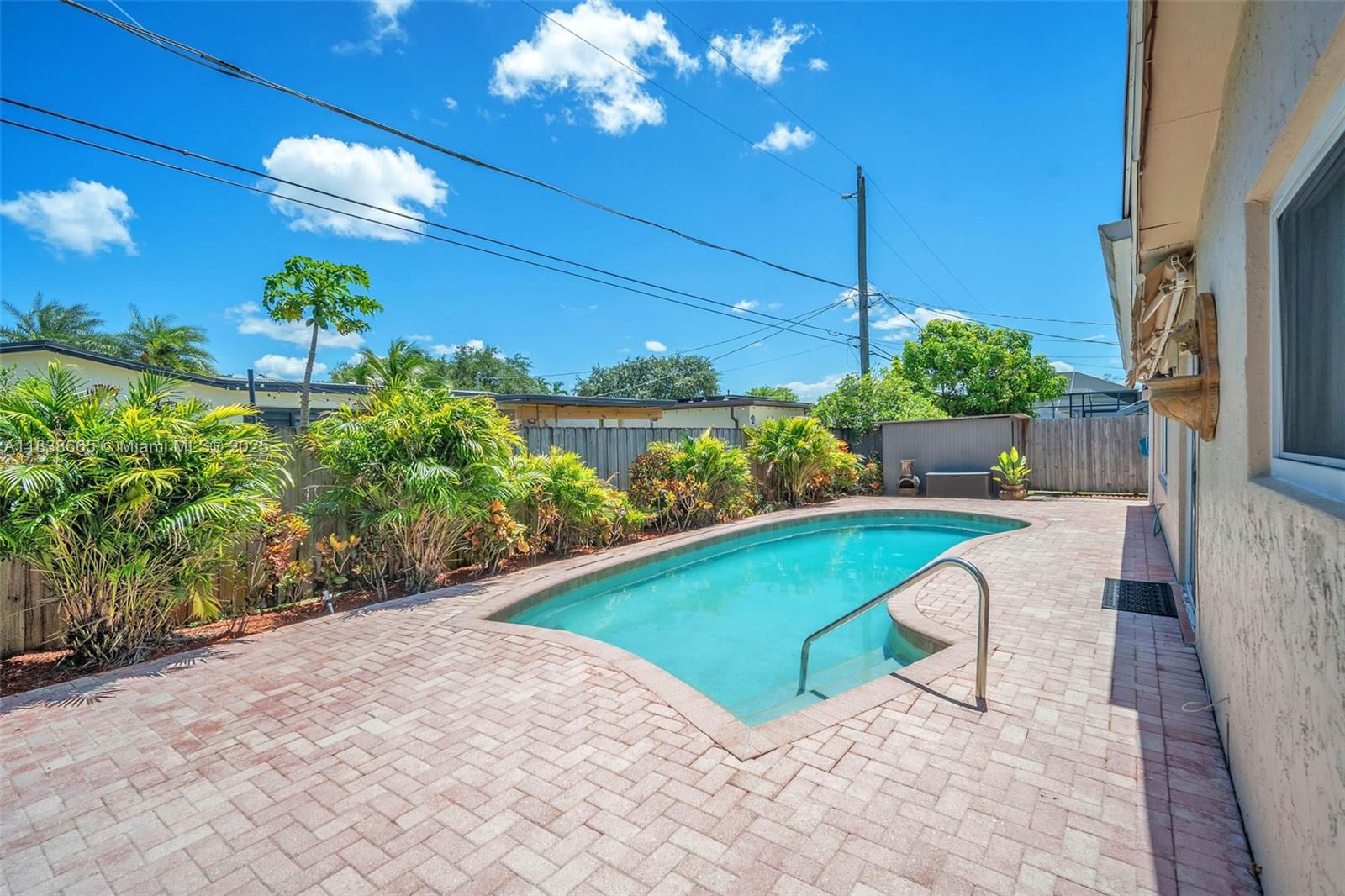 COOPER ESTATES SEC 1 - Residential Lease