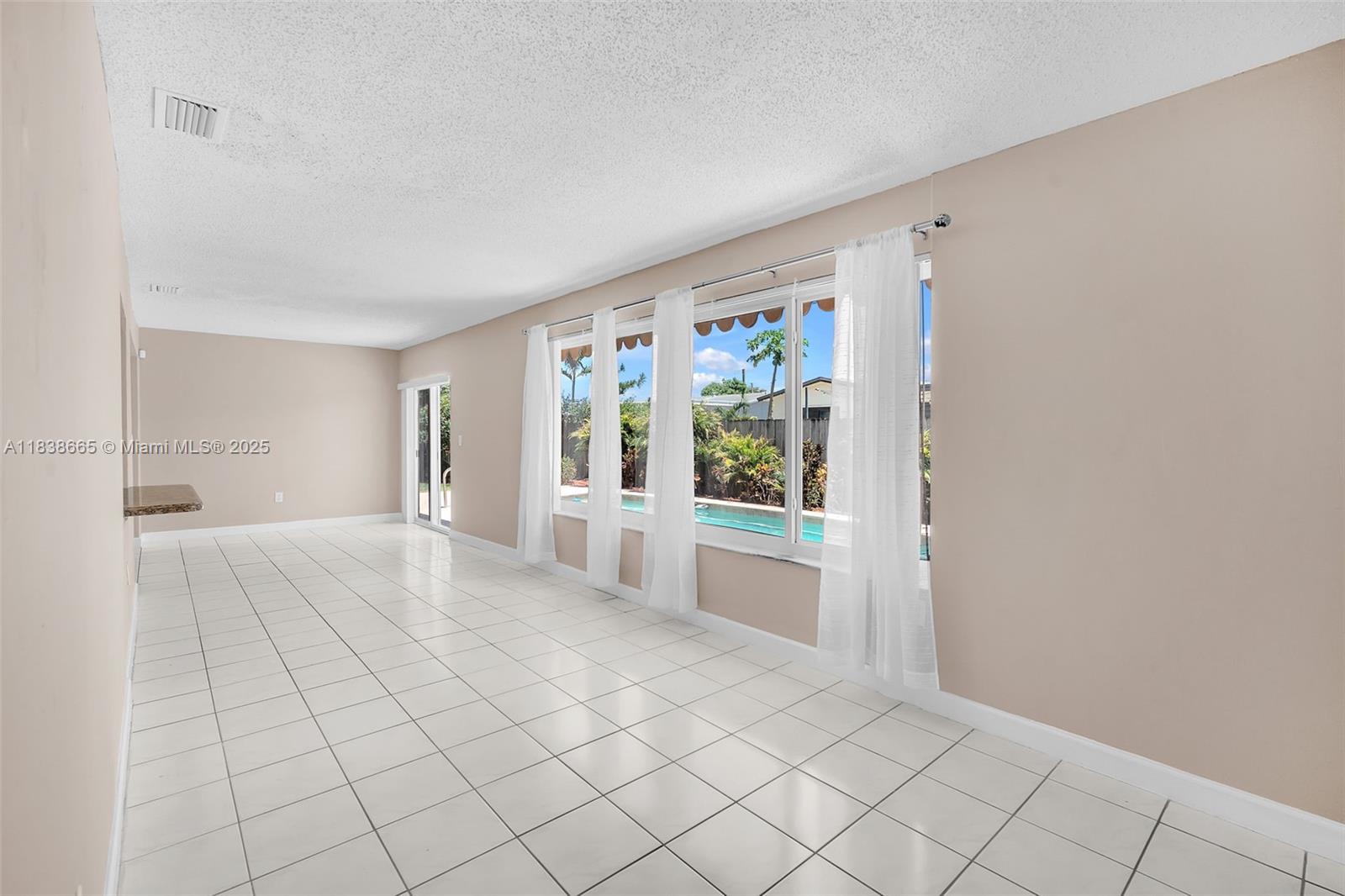 COOPER ESTATES SEC 1 - Residential Lease