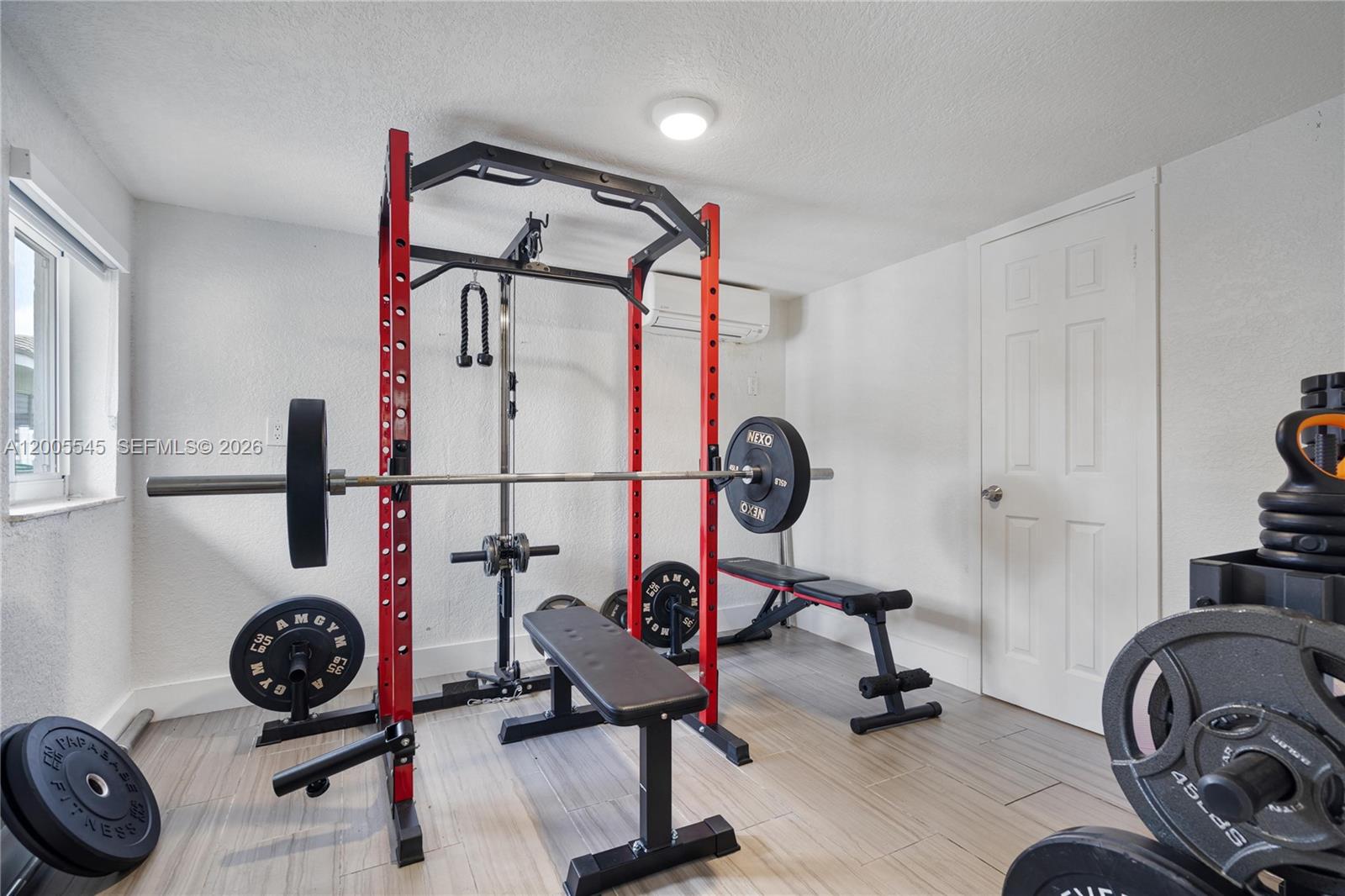 SWEETWATER ESTS SUB - Residential