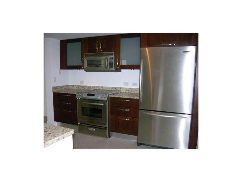 TURNBERRY VILLAGE SOUTH T - Residential Lease