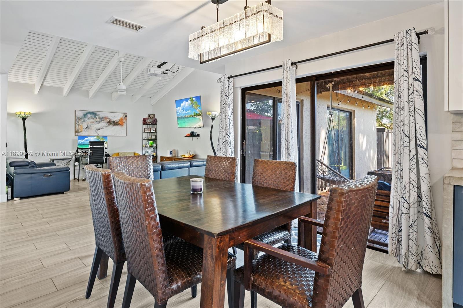 CROSSINGS SEC 5, THE - Residential