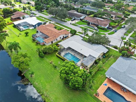 Photo of 8891 SW 85th St, Miami, FL 33173 (MLS # A11886108)