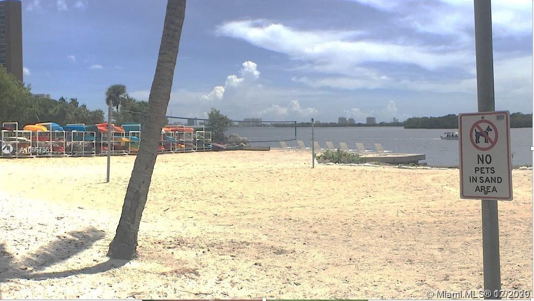 NIRVANA CONDO NO FIVE CON - Residential