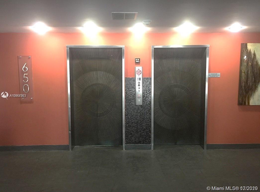 NIRVANA CONDO NO FIVE CON - Residential