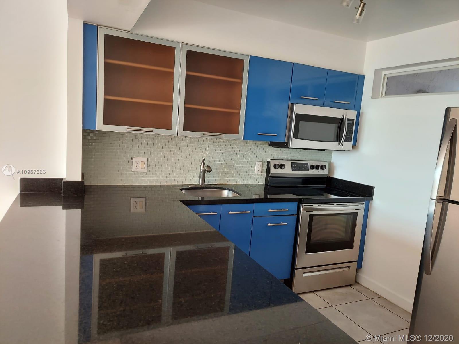 NIRVANA CONDO NO FIVE CON - Residential