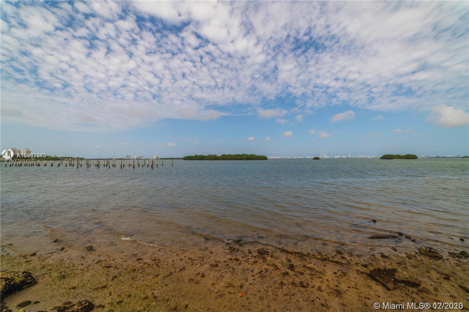 NIRVANA CONDO NO FIVE CON - Residential