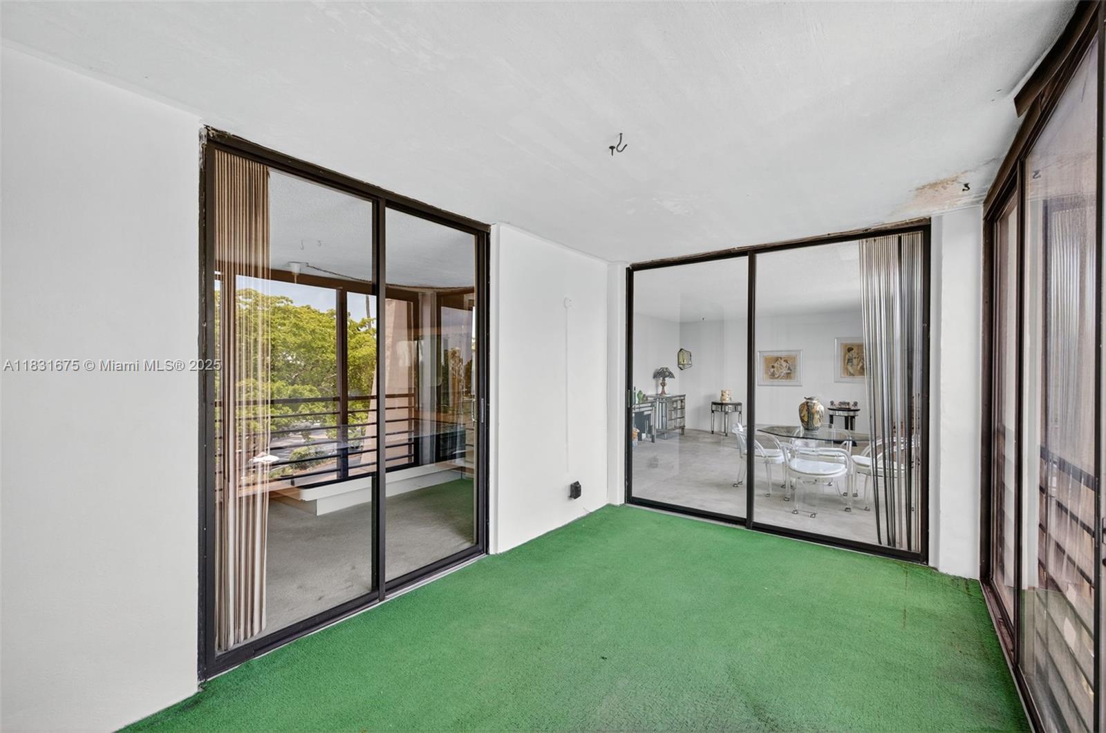 VILLA DORADA CONDO NO 2 - Residential