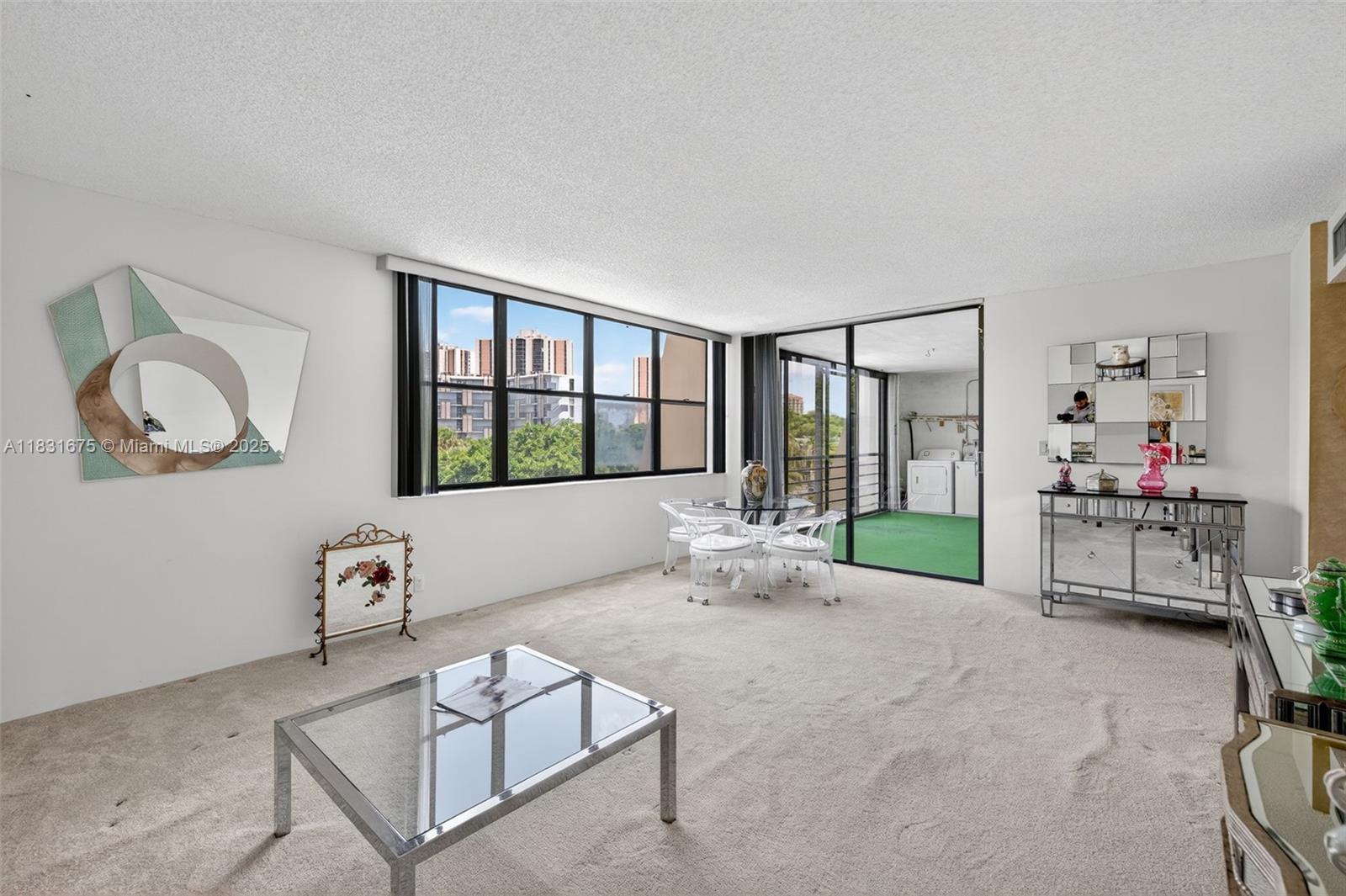 VILLA DORADA CONDO NO 2 - Residential