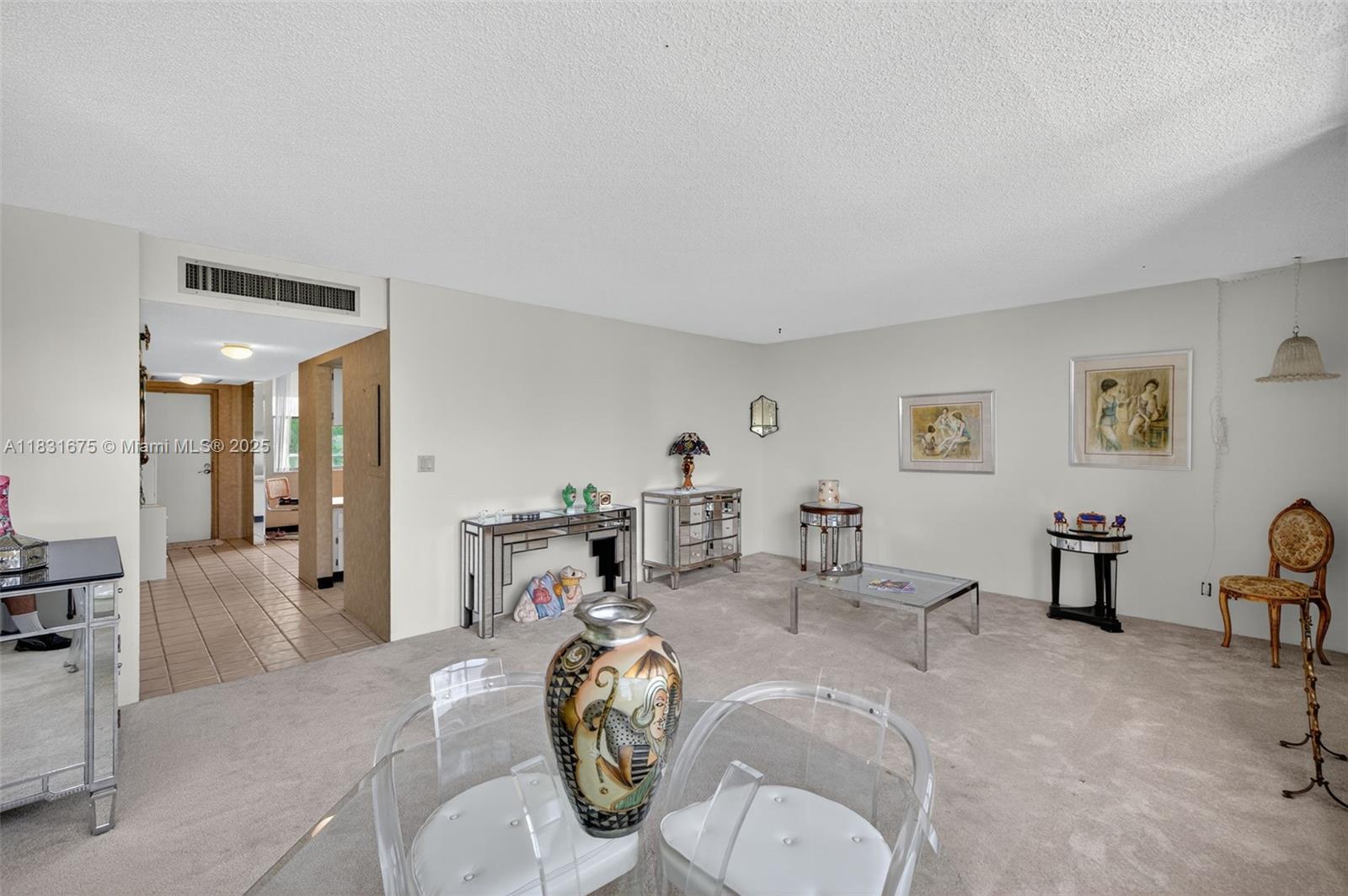 VILLA DORADA CONDO NO 2 - Residential