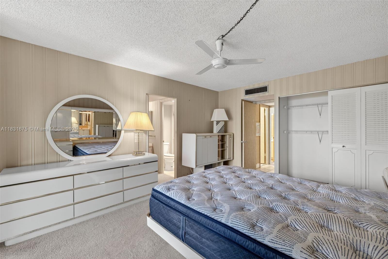 VILLA DORADA CONDO NO 2 - Residential